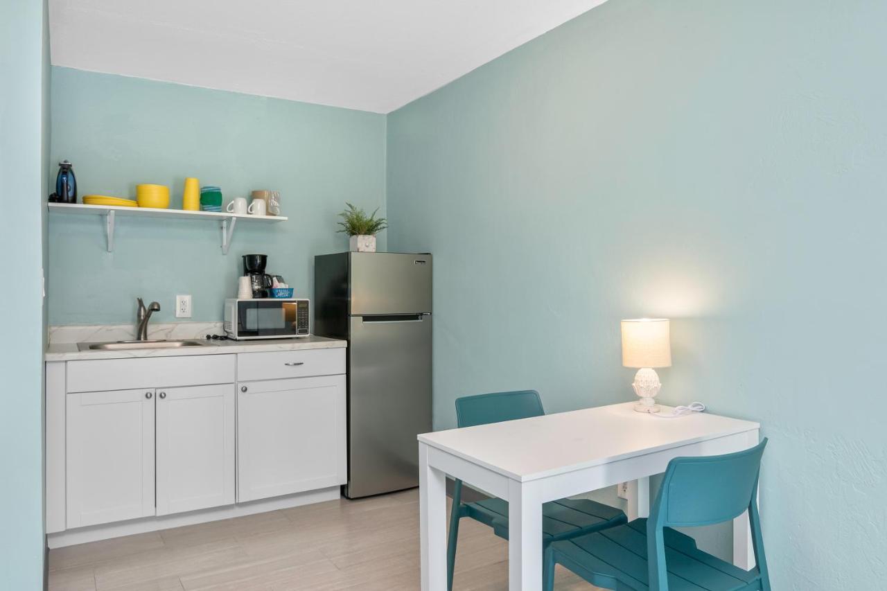 Gasthof Latitude 26 Waterfront Boutique - Myers 2*