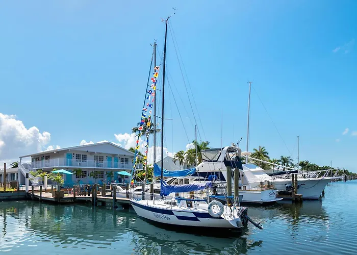 Latitude 26 Waterfront Boutique Resort - Fort Myers Beach