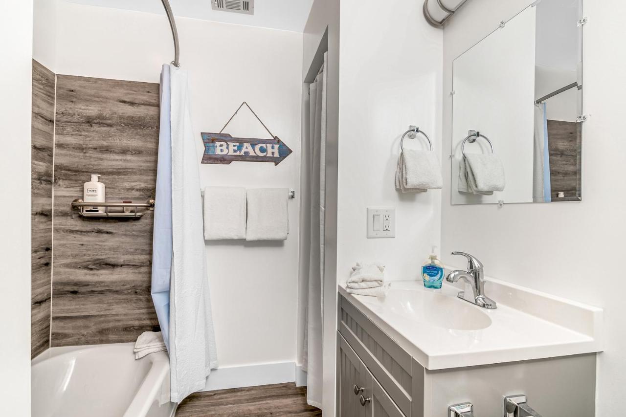 Latitude 26 Waterfront Boutique - Myers Gasthof