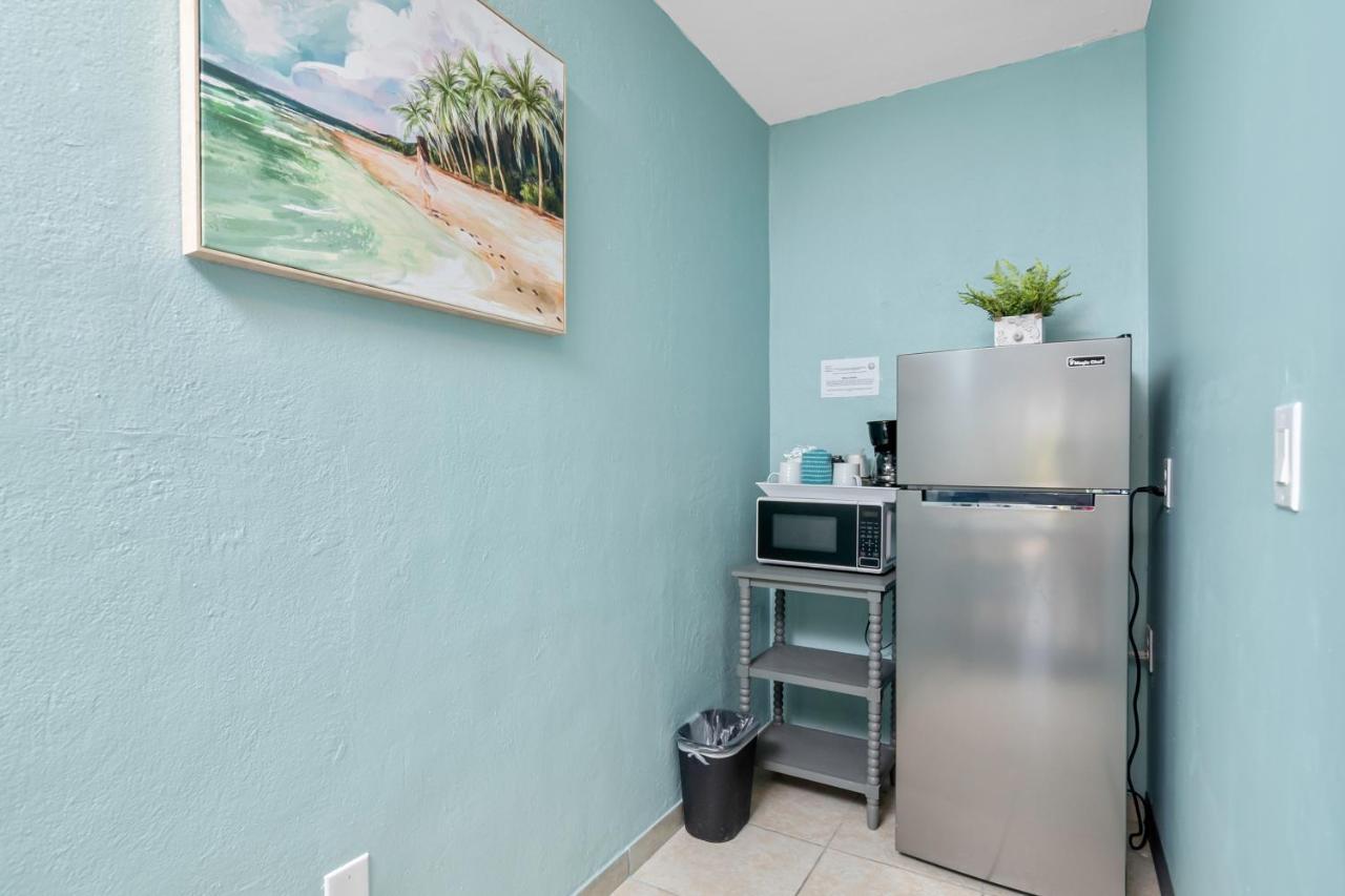 Gasthof Latitude 26 Waterfront Boutique - Myers 2*