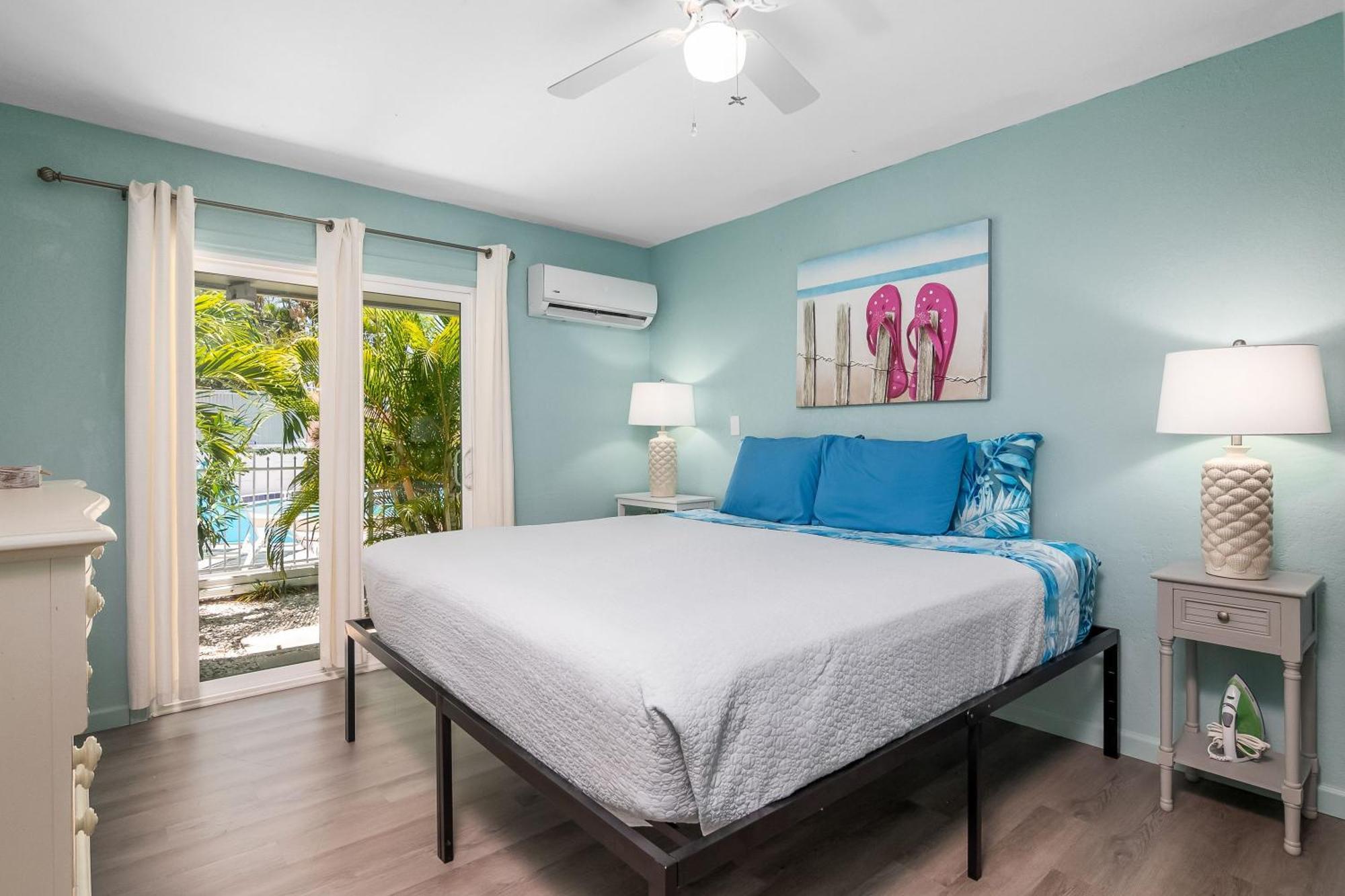 Latitude 26 Waterfront Boutique - Myers Gasthof